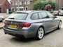 BMW 5-Serie Touring 520i High Executive,Panoramadak,Stoelverwarming,Navigatie,19 Inch L.M. Velgen