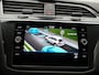 Volkswagen Tiguan 1.5 TSI Elegance Automaat - IQ light - Park Assist- Navigatie - Camera - ACC - Side Assist - Achterklep elektrisch