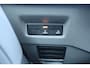 Volkswagen Crafter 35 2.0 TDI 140pk L3H3 Comfortline Camera Carplay Stoelverwarming Parkeersensoren Virtual Cockpit Bijrijdersbank