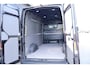 Volkswagen Crafter 35 2.0 TDI 140pk L3H3 Comfortline Camera Carplay Stoelverwarming Parkeersensoren Virtual Cockpit Bijrijdersbank