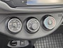 Toyota Yaris 1.3 VVT-i Lounge Camera Mistl LM16