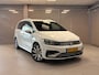 Volkswagen Touran 1.5 TSI Highline 7p | LEER | LED | 2 x R-LINE | CAMERA |