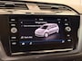 Volkswagen Touran 1.5 TSI Highline 7p | LEER | LED | 2 x R-LINE | CAMERA |