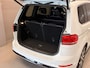 Volkswagen Touran 1.5 TSI Highline 7p | LEER | LED | 2 x R-LINE | CAMERA |