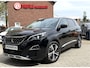 Peugeot 5008 130 Pk Benzine 5-Persoons Luxe Allure Zwart * Trekhaak * Navigatie * 1/2 Lederen Interieur * L.M. Velgen * Climate & Cruise Control * Hoge Zit * Vingerhoets; Vierde Generatie Eersteklas Service. Al meer dan 100 jaar een begrip in de Brabantse Kempen.