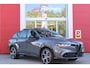 Alfa Romeo Tonale PHEV 280PK VELOCE | NIEUWE AUTO! | PANORAMISCH SCHUIF/KANTEL DAK | WINTERPACK: STOEL/STUUR VERWARMING | TECHNOLOGY PACK: PARKEERWAARSCHUWING VOOR EN ACHTER/360° CAMERA/AUTOMATISCH INPARKEREN/ AUTONOMOUS DRIVING LEVEL 2: ADAPTIVE CRUISE CONTROL/LANE CENTERING ASSIST/TRAFFIC JAM ASSIST DODEHOEK DETECTIE AUTOMATISCH DIMMENDE BUITENSPIEGELS | DRAADLOZE TELEFOONLADER | FULL LED MATRIX KOPLAMPEN | DUAL STAGE VALVE: ACTIEVE DEMPING | KEYLESS ENTRY/START | 19" LICHTMETALEN VELGEN | ROODGESPOTEN BREMBO REMKLAUWEN | NAVIGATIE | DRAADLOZE APPLE CARPLAY/ANDROID AUTO | ELEKTRISCH BEDIENBARE ACHTERKLEP |