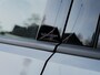 Volkswagen T-Roc 1.0 TSI Style | Origineel NL | 2e Eigenaar | Navigatie | Climate Control | Adaptieve Cruise Control | Parkeersensoren | Lichtmetalen Velgen | Apple Carplay | Android Auto | Metallic Lak | Privacy Glas |