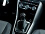 Volkswagen T-Roc 1.0 TSI Style | Origineel NL | 2e Eigenaar | Navigatie | Climate Control | Adaptieve Cruise Control | Parkeersensoren | Lichtmetalen Velgen | Apple Carplay | Android Auto | Metallic Lak | Privacy Glas |