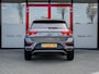 Volkswagen T-Roc 1.0 TSI Style | Origineel NL | 2e Eigenaar | Navigatie | Climate Control | Adaptieve Cruise Control | Parkeersensoren | Lichtmetalen Velgen | Apple Carplay | Android Auto | Metallic Lak | Privacy Glas |