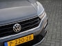 Volkswagen T-Roc 1.0 TSI Style | Origineel NL | 2e Eigenaar | Navigatie | Climate Control | Adaptieve Cruise Control | Parkeersensoren | Lichtmetalen Velgen | Apple Carplay | Android Auto | Metallic Lak | Privacy Glas |