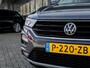 Volkswagen T-Roc 1.0 TSI Style | Origineel NL | 2e Eigenaar | Navigatie | Climate Control | Adaptieve Cruise Control | Parkeersensoren | Lichtmetalen Velgen | Apple Carplay | Android Auto | Metallic Lak | Privacy Glas |