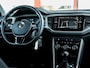Volkswagen T-Roc 1.0 TSI Style | Origineel NL | 2e Eigenaar | Navigatie | Climate Control | Adaptieve Cruise Control | Parkeersensoren | Lichtmetalen Velgen | Apple Carplay | Android Auto | Metallic Lak | Privacy Glas |