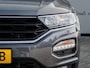 Volkswagen T-Roc 1.0 TSI Style | Origineel NL | 2e Eigenaar | Navigatie | Climate Control | Adaptieve Cruise Control | Parkeersensoren | Lichtmetalen Velgen | Apple Carplay | Android Auto | Metallic Lak | Privacy Glas |