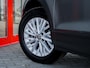 Volkswagen T-Roc 1.0 TSI Style | Origineel NL | 2e Eigenaar | Navigatie | Climate Control | Adaptieve Cruise Control | Parkeersensoren | Lichtmetalen Velgen | Apple Carplay | Android Auto | Metallic Lak | Privacy Glas |