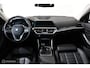 BMW 3-Serie Touring 318i - Carplay - Stoelverwarming - Navi