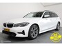 BMW 3-Serie Touring 318i - Carplay - Stoelverwarming - Navi