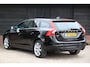 Volvo V60 1.5 T2 Nordic+ Xenon/parkeersensor/Navigatie/stoelverwarming/Apk 04-2027