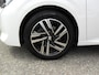 Peugeot 208 5 DRS 100PK ALLURE PACK NAV ECC LMV CAMERA PDC XENON 35167 KM RIJKLAARPRIJS