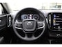 Volvo XC40 T2 Momentum Business | Dealer onderhouden | 360 graden camera | Adaptieve cruise control | Apple carplay/Android auto | Elektrische achterklep | Keyless | 18 inch Lichtmetalen velgen |