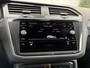 Volkswagen Tiguan 1.5 TSI R-Line Business+ Virtual, IQ light, Carplay, Rijklaar met beurt & garantie!