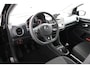 Volkswagen Up! 1.0 Camera/Volautomatische airco/Cruise controle/Parkeers.achter/NAP