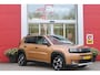 Fiat Grande Panda LA PRIMA 113PK 11 kW 44 kWh | WINTERPACK: STOEL/STUUR/VOORRUIT VERWARMING | DRAADLOZE APPLE CARPLAY/ANDROID AUTO | NAVIGATIE | ACHTERUITRIJCAMERA | PARKEERSENSOREN VOOR + ACHTER | DRAADLOZE TELEFOONLADER | LED KOPLAMPEN | CLIMATE CONTROL | 3-FASE | 17" LICHTMETALEN VELGEN | PRIVACY GLASS | ACHTERSPOILER |