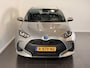 Toyota Yaris 1.5 Hybrid Active | Zwarte LM-velgen | Trekhaak afneembaar| Dealeronderhouden |