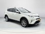 Toyota RAV4 2.5 Hybrid Style **APPLE CARPLAY & ANDROID AUTO/ STUURVERWARMING/ TREKHAAK**