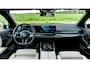 BMW i5 Touring M-Sport Pro - Carbon - Leer- Trekhaak eDrive40 84 kWh M SPORT PRO