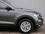 Volkswagen T-Roc 1.0 TSI Style 116 Pk Apple Carplay / PDC / Climate control / Stoelverwarming