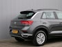 Volkswagen T-Roc 1.0 TSI Style 116 Pk Apple Carplay / PDC / Climate control / Stoelverwarming
