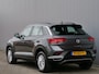Volkswagen T-Roc 1.0 TSI Style 116 Pk Apple Carplay / PDC / Climate control / Stoelverwarming