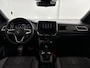 Volkswagen T-Roc 1.5 TSI R-Line DSG Automaat | IQ Light | Elektrische Achterklep | Winterpakket