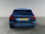 Volvo V60 2.0 T6 Plug-in hybrid AWD Plus Dark 360 Camera l Head - up display l Panorama schuif/kantel dak l