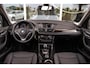 BMW X1 xDrive28i High Executive X-Line | HiFi audio | Sportstuur | Cruise control | 18 inch | Climate control | Navigatie | Bluetooth | Regensensor | Dakrails | Parkeersensoren