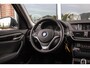 BMW X1 xDrive28i High Executive X-Line | HiFi audio | Sportstuur | Cruise control | 18 inch | Climate control | Navigatie | Bluetooth | Regensensor | Dakrails | Parkeersensoren