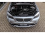 BMW X1 xDrive28i High Executive X-Line | HiFi audio | Sportstuur | Cruise control | 18 inch | Climate control | Navigatie | Bluetooth | Regensensor | Dakrails | Parkeersensoren