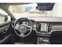Volvo V90 Cross Country 2.0 B5 250pk AWD Pro -PANO-LEER-CAM-ECC-NAVI-