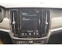 Volvo V90 Cross Country 2.0 B5 250pk AWD Pro -PANO-LEER-CAM-ECC-NAVI-