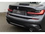 BMW 3-Serie 320i M-Sport CAMERA / LEER / HUD