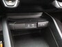 Kia Stonic 1.0 T-GDi ComfortPlusLine Navigator | Parkeercamera | Trekhaak | Stuurbediening | Navigatie |