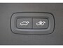 Volvo XC90 T8 Automaat Plug-in hybrid AWD Ultra Dark |Premium Audio by Bowers en Wilkins| Luchtvering| Nappa leder interieur|Gelaagde zijruiten| Semi Electrische Trekhaak| Voorstoelen met Massage Functie| Alarmklasse 3.