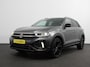 Volkswagen T-Roc 1.5 TSI DSG R-Line + Design pakket Black Automaat Climate control Stoelverwarming Stuurverwarming Parkeersensoren LED Adaptieve cruise control Camera Panorama dak Navigatie Apple Carplay/Android Auto Climate control