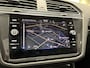 Volkswagen Tiguan 1.4 TSI 245pk DSG eHybrid Elegance · Panoramadak · Camera · Apple/Android Car Play · P-Sensoren · Dodehoek Detectie · Elek. Achterklep · 18'' Inch ·