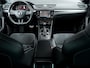 Skoda Superb Combi 1.5 TSI ACT Sportline Business | Kanton Audio | Alcantara | Sportstoelen | Warmtewerend Verwarmd Ruit | CRYSTAL LED Lighting | Black Optic | Stoelverwarming | All Season Banden | 19'' Lichtmetalen Velgen |