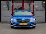 Skoda Superb Combi 1.5 TSI ACT Sportline Business | Kanton Audio | Alcantara | Sportstoelen | Warmtewerend Verwarmd Ruit | CRYSTAL LED Lighting | Black Optic | Stoelverwarming | All Season Banden | 19'' Lichtmetalen Velgen |