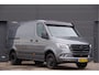 Mercedes-Benz Sprinter 519 3.0 CDI V6 L2H1 N1, AUT. LED, LEDER, DUBBELLUCHT, STOELVERWARMING, ELEKTR. SCHUIFDEUR, MBUX 10'', CAMERA, NAVI, CRUISE, CLIMA, VOORRUITVERWARMING, NL AUTO, NAP, DUBBEL LUCHT