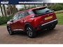 Peugeot 2008 1.2 PureTech Allure | Panorama | Full Led | Nieuw Model | Trekhaak | Botspreventie | Elek. Ramen | Android Auto |