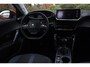 Peugeot 2008 1.2 PureTech Allure | Panorama | Full Led | Nieuw Model | Trekhaak | Botspreventie | Elek. Ramen | Android Auto |