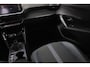Peugeot 2008 1.2 PureTech Allure | Panorama | Full Led | Nieuw Model | Trekhaak | Botspreventie | Elek. Ramen | Android Auto |